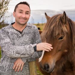 swpp member Dion Hitchcock